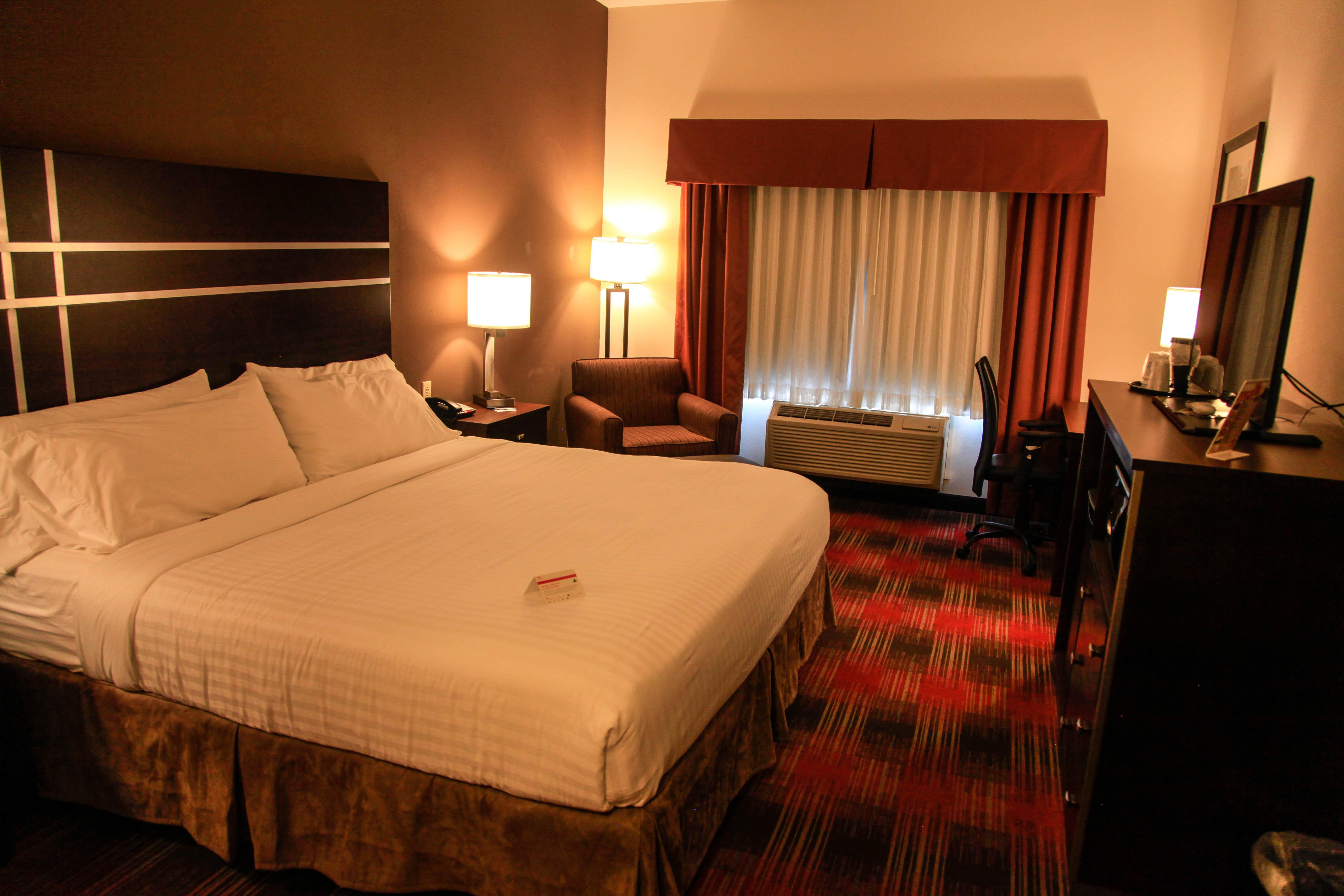 Holiday Inn Express & Suites Cumberland - La Vale By Ihg Ngoại thất bức ảnh