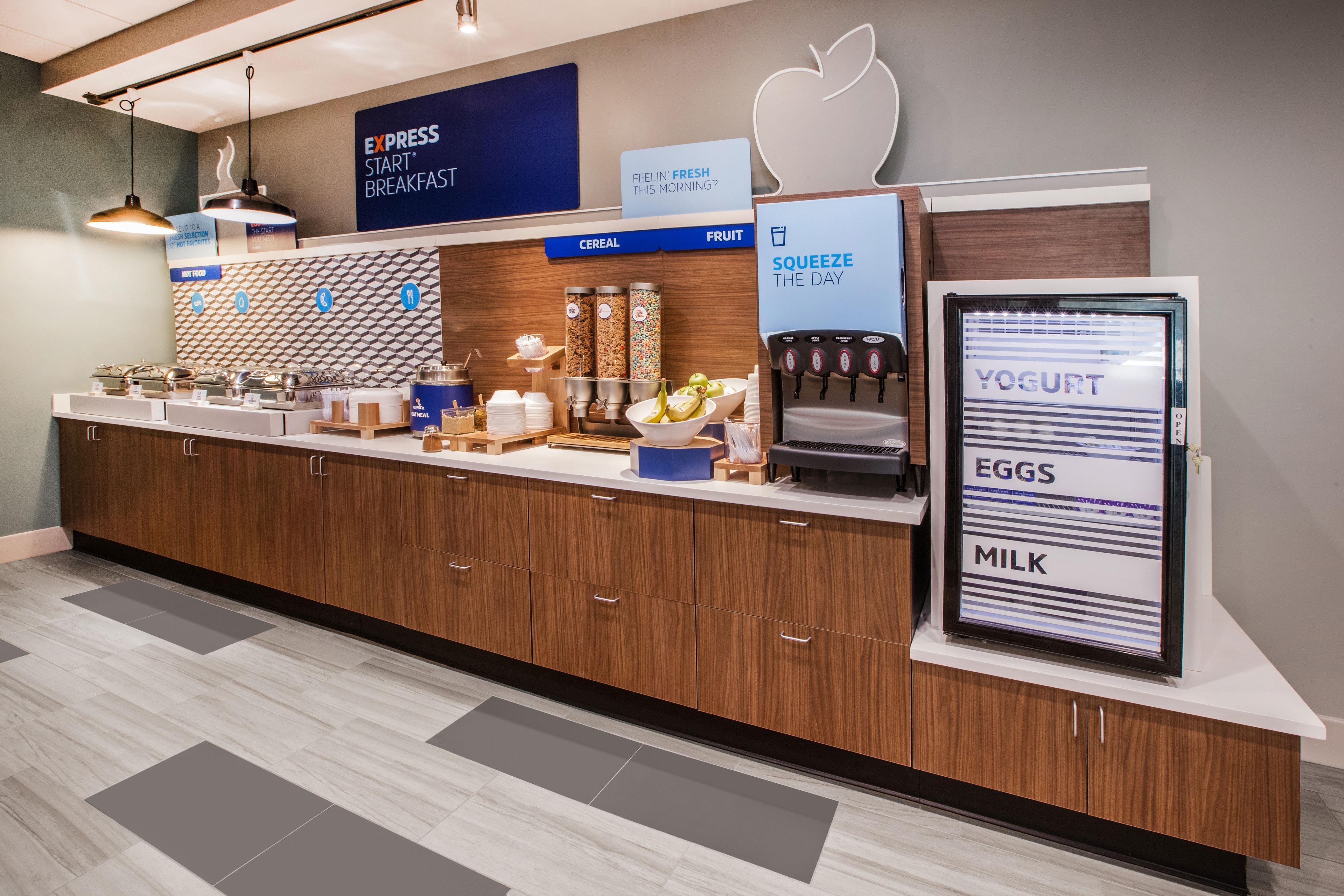 Holiday Inn Express & Suites Cumberland - La Vale By Ihg Ngoại thất bức ảnh